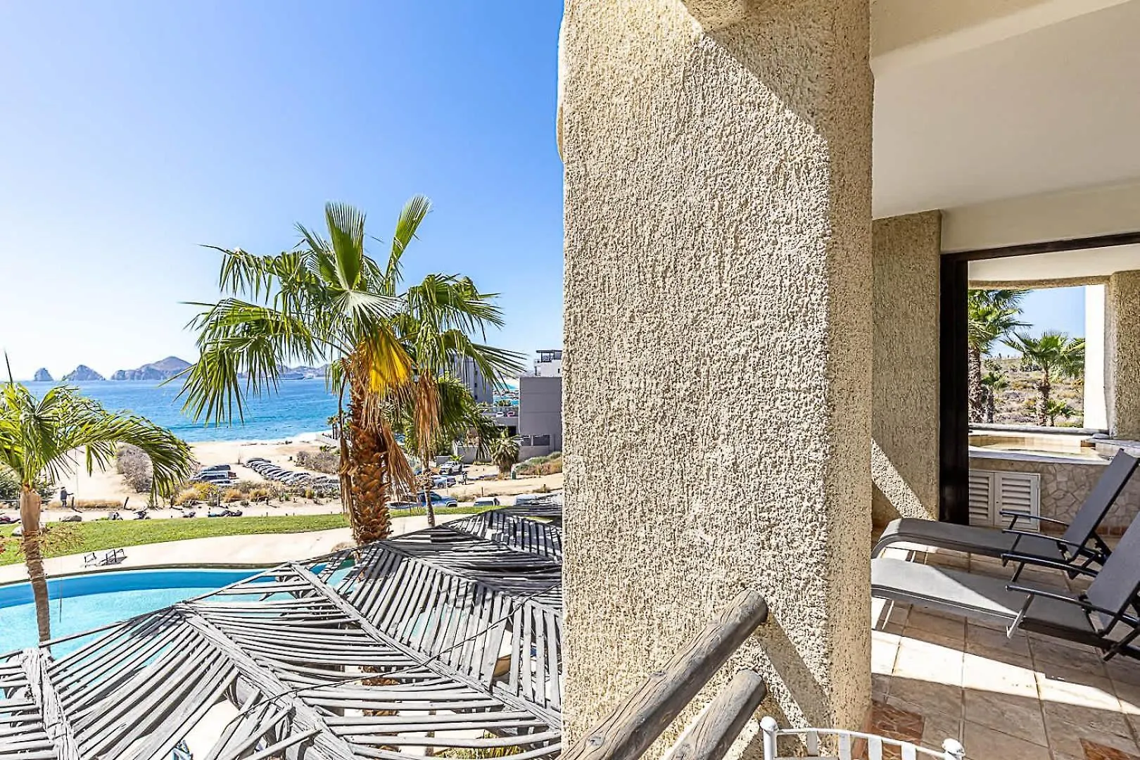Appartement Stunning 2 Bedroom With Ocean Views & Jacuzzi By The Beach Cabo San Lucas Mexique